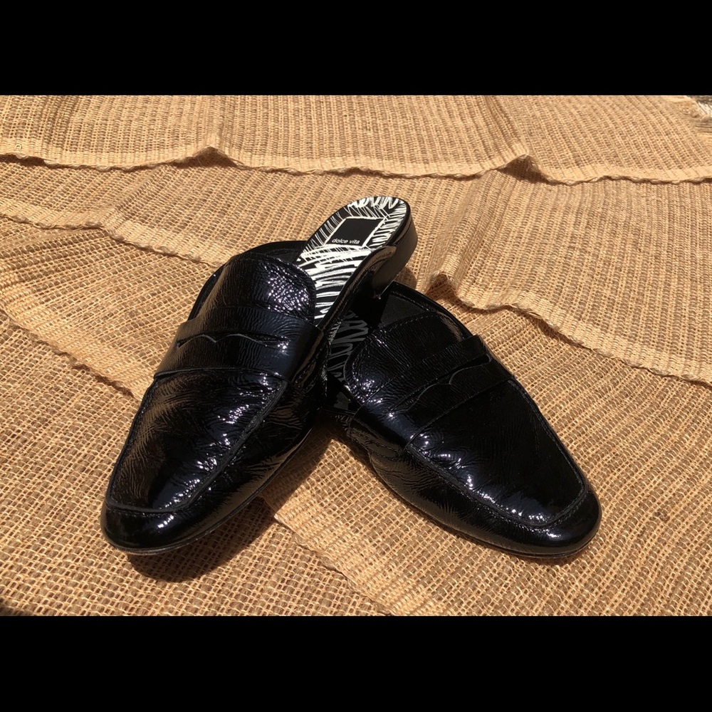 Fashionable slip on mule